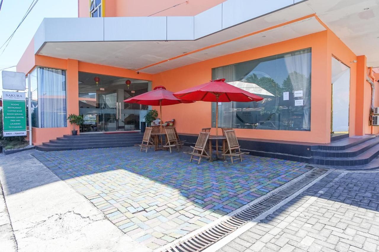 Hotel Royal Manado Zewnętrze zdjęcie
